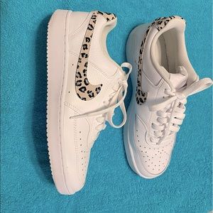 Nike low court vision -animal print